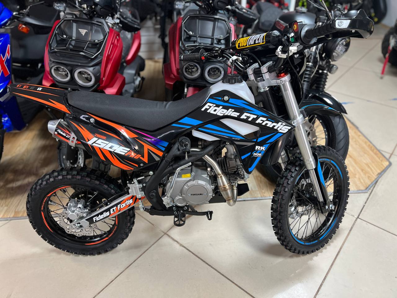 Мотоцикл (питбайк) PROMAX FIDET (ФАЙДЕТ) 190E PRO 17/14 в Каспийске