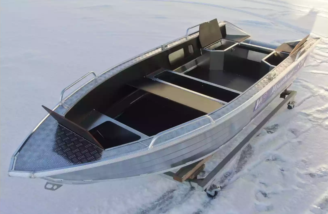 Алюминиевая лодка Wyatboat-370 в Каспийске