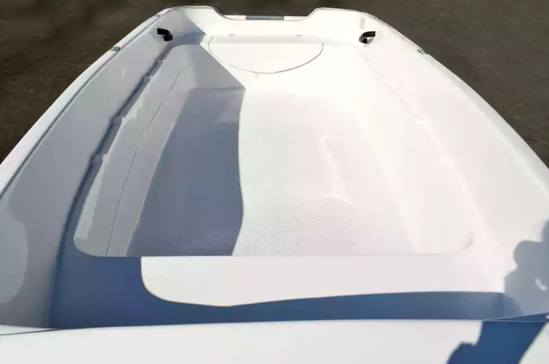 Стеклопластиковая лодка Пингвин (тримаран) в Каспийске