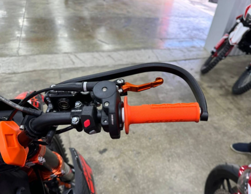 Кроссовый мотоцикл FAIDET PR300 MAX WP в Каспийске