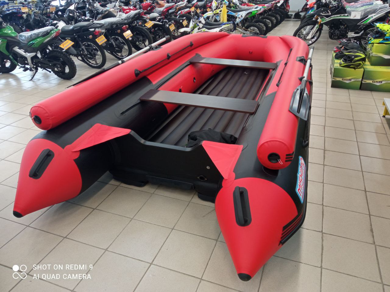 Лодка MISHIMO RIVER FJET PRO 400 под водомет в Каспийске