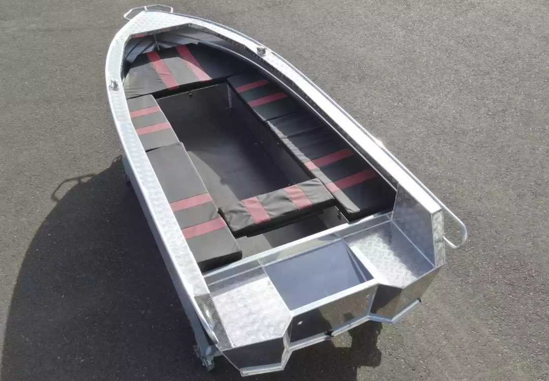 Алюминиевая лодка Wyatboat-390РМ увеличенный борт в Каспийске