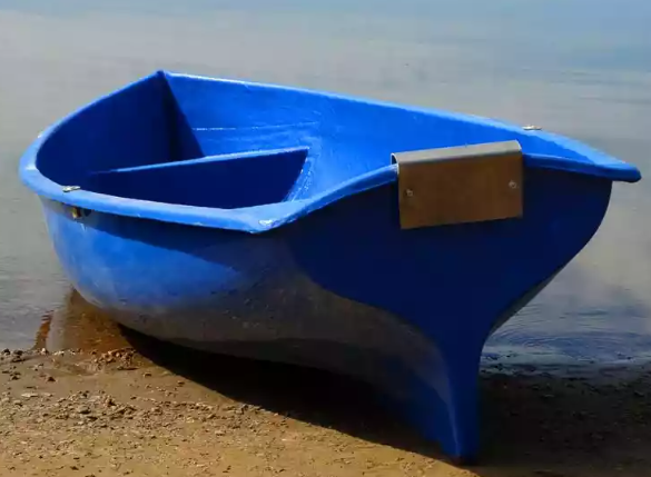 Стеклопластиковая лодка Омуль в Каспийске