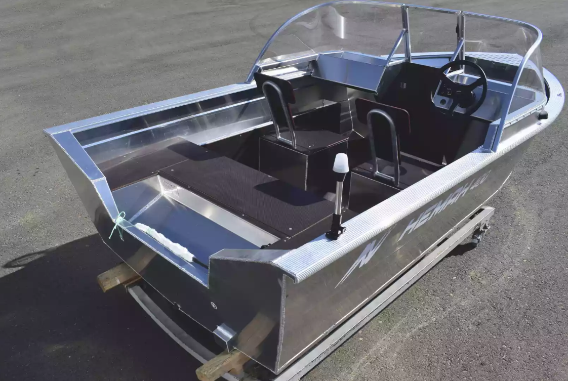 Алюминиевая лодка  Неман-400 DCM в Каспийске