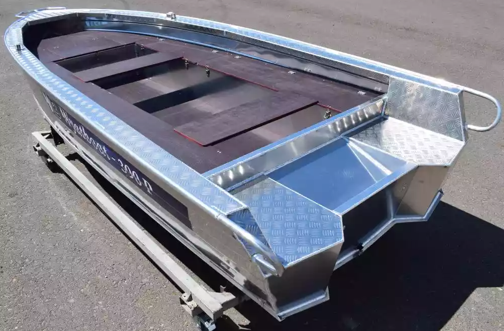 Алюминиевая лодка Wyatboat-390РМ в Каспийске
