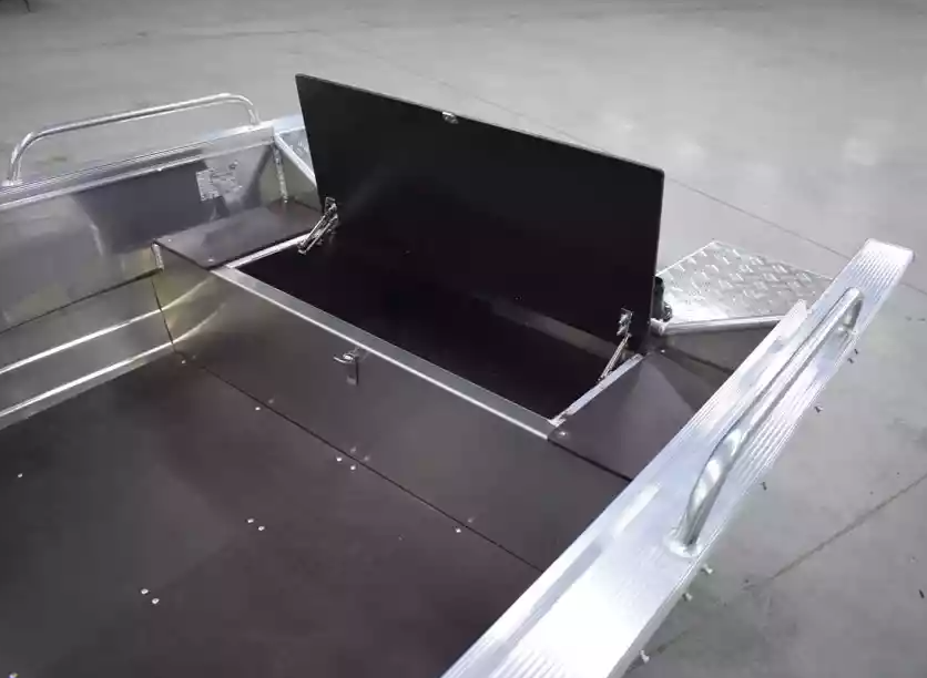 Алюминиевая лодка  Wyatboat-430 Р в Каспийске