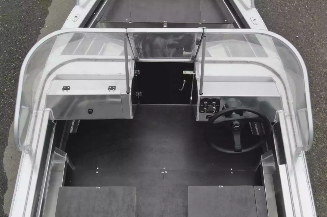 Алюминиевая лодка  Neman-400 DC в Каспийске