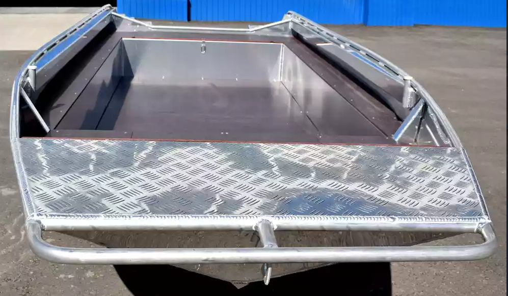 Алюминиевая лодка  Wyatboat-430 Master в Каспийске