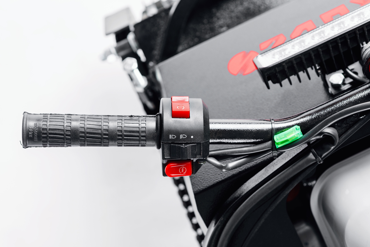 МОТОБУКСИРОВЩИК IKUDZO 1100/380 К8 в Каспийске