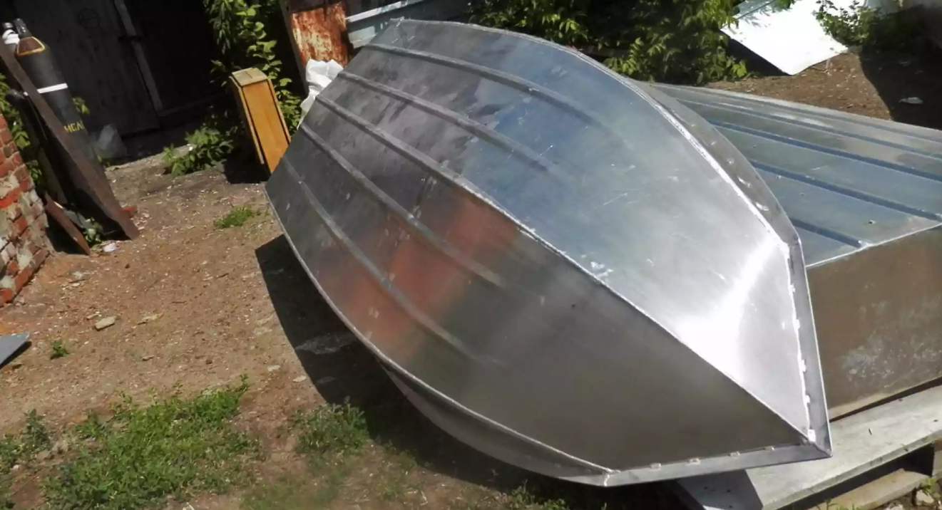 Алюминиевая лодка Вятка-Профи Вариант в Каспийске