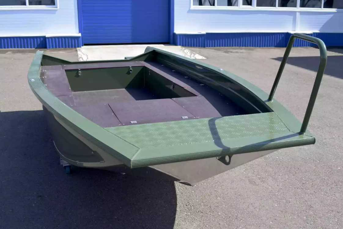 Алюминиевая лодка  Wyatboat-430 Master Fish в Каспийске