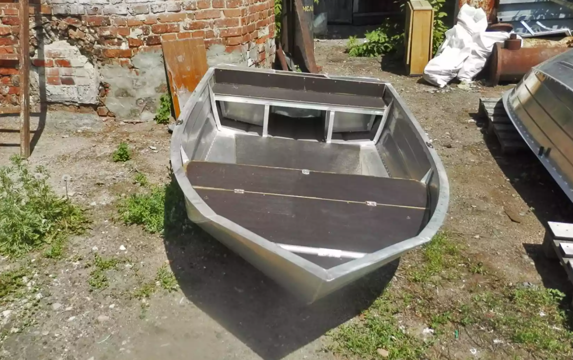 Алюминиевая лодка Вятка-Профи Вариант в Каспийске