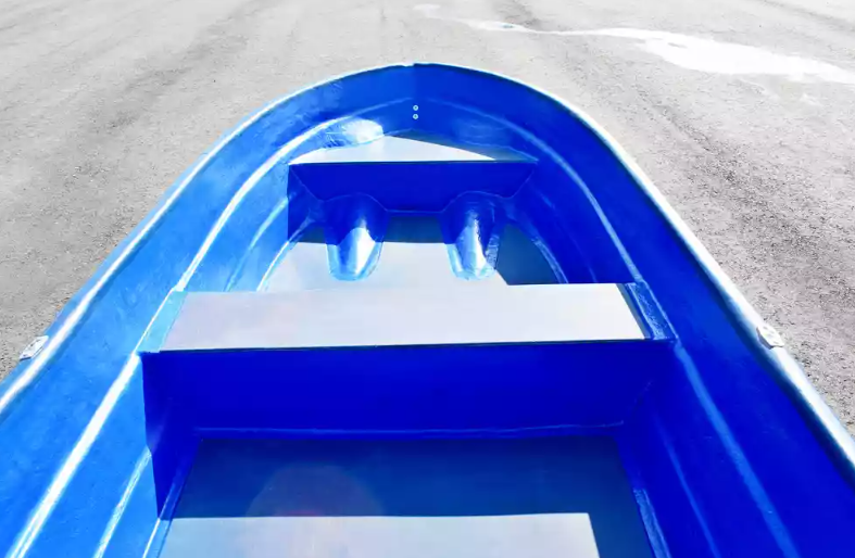 Стеклопластиковая лодка Neman-340 (тримаран) в Каспийске