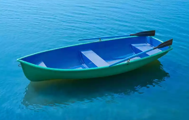 Стеклопластиковая лодка Дельфин в Каспийске