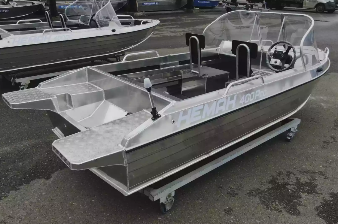 Алюминиевая лодка  Neman-400 PRO в Каспийске