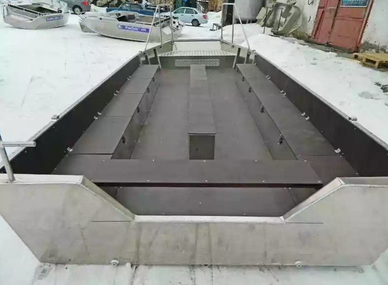 Алюминиевая лодка Wyatboat-600 в Каспийске