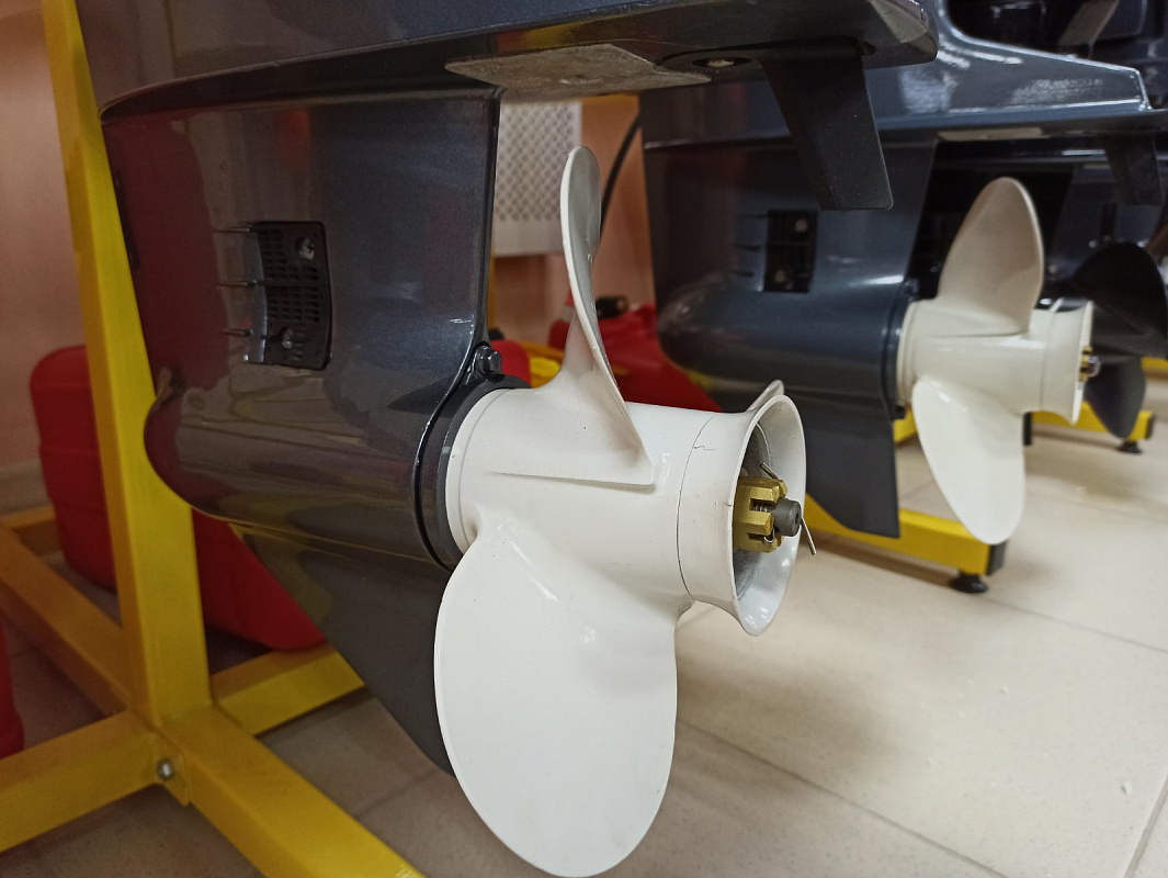 Лодочный мотор BREEZE T30S (2х тактный) в Каспийске