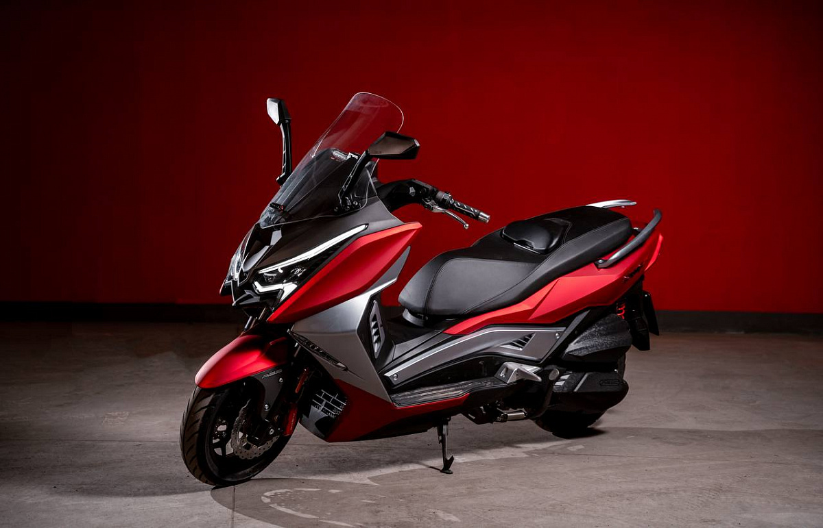 МАКСИСКУТЕР ARIIC 318 в Каспийске