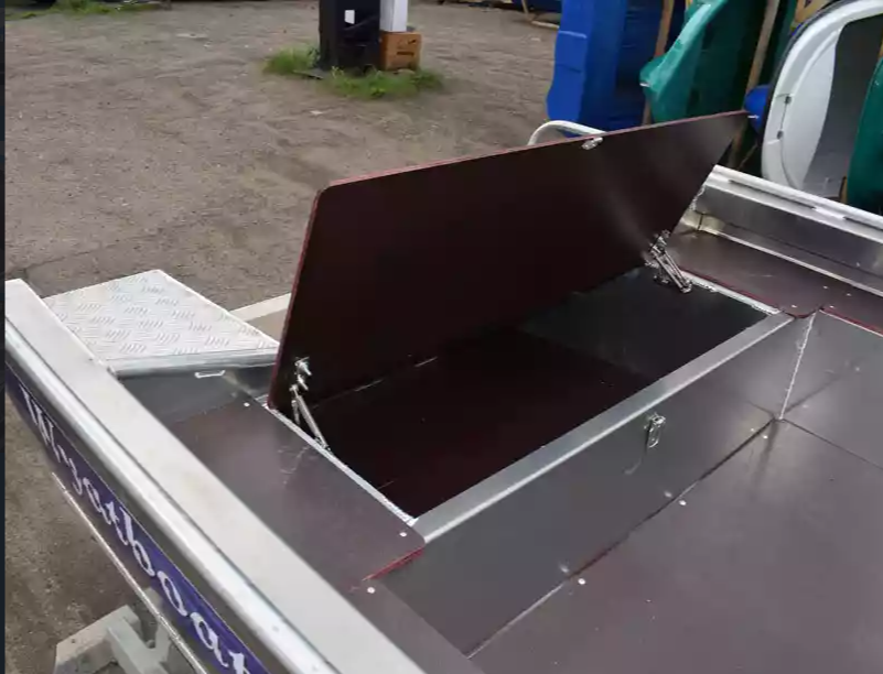 Алюминиевая лодка  Wyatboat-430 Master в Каспийске