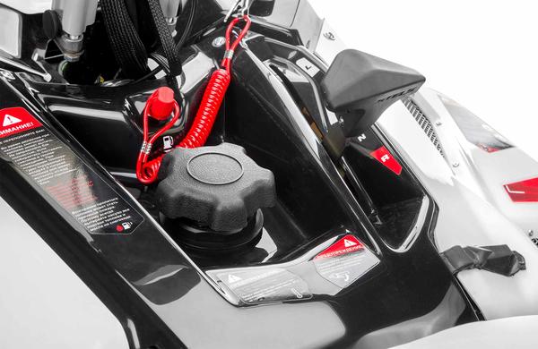 Снегоход STELS SA800R (L LUX WT) ВИТЯЗЬ 2.0 К01 Tech в Каспийске