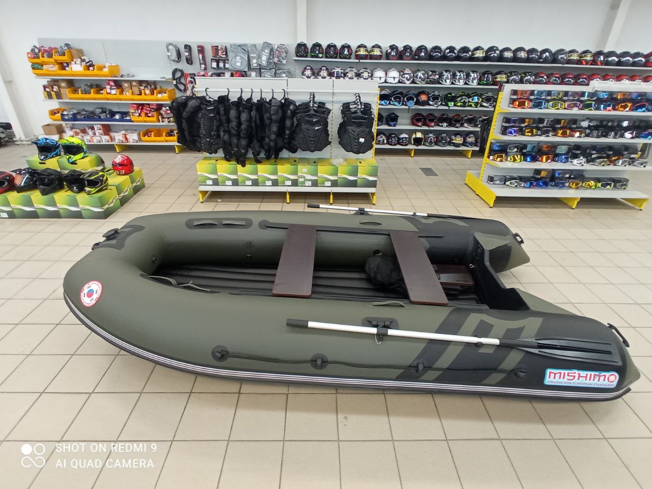 Лодка MISHIMO RIVER JET 390 под водомет в Каспийске