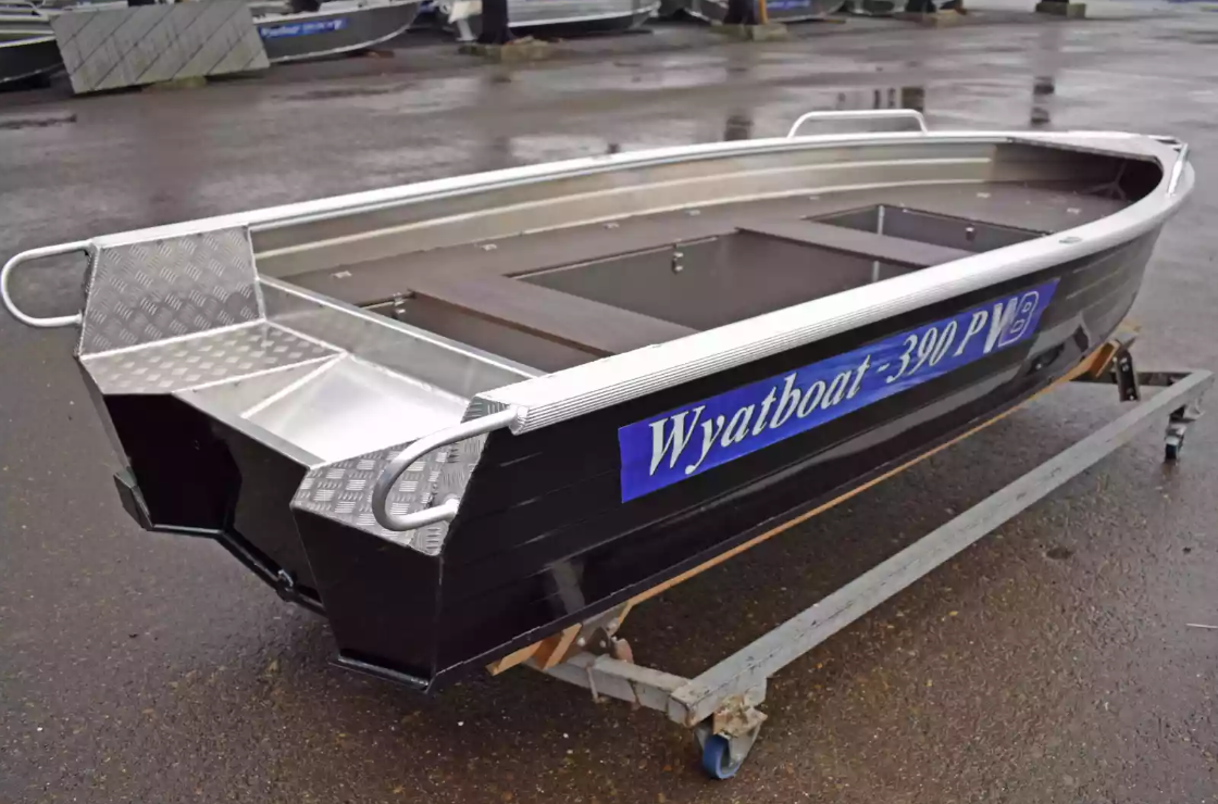 Алюминиевая лодка Wyatboat-390РМ в Каспийске