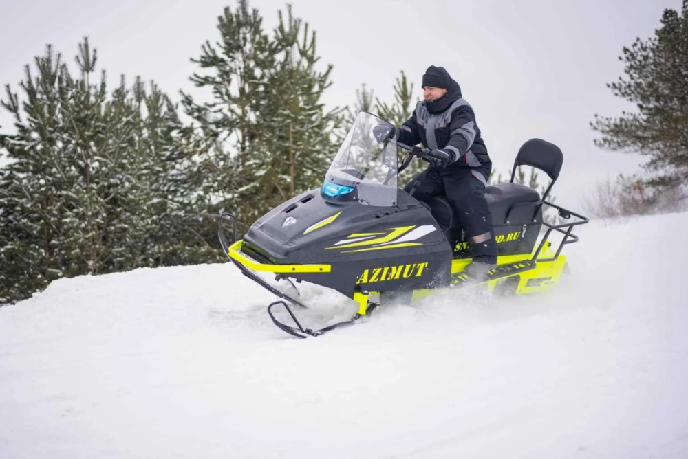 Миниснегоход Бурлак Азимут 24 л.с. , эл.запуск, реверс, тормоз гидравл, капот черный в Каспийске