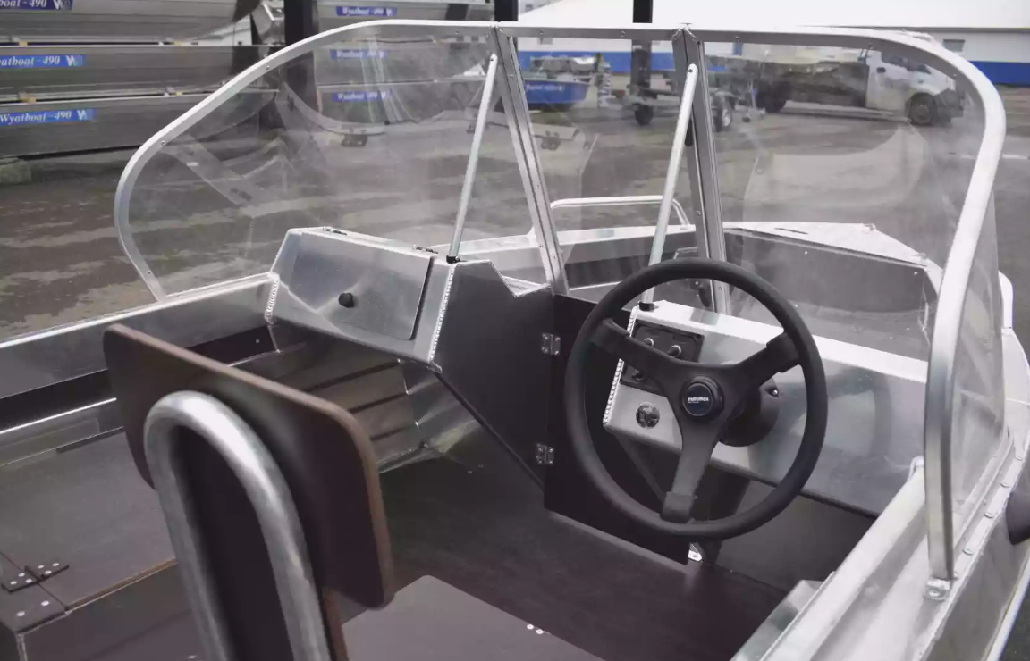 Алюминиевая лодка  Neman-400 DC в Каспийске