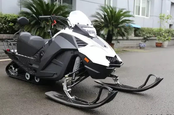 Снегоход ULAR 220 в Каспийске