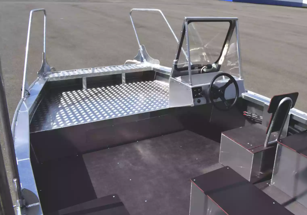 Алюминиевая лодка Wyatboat-600 в Каспийске