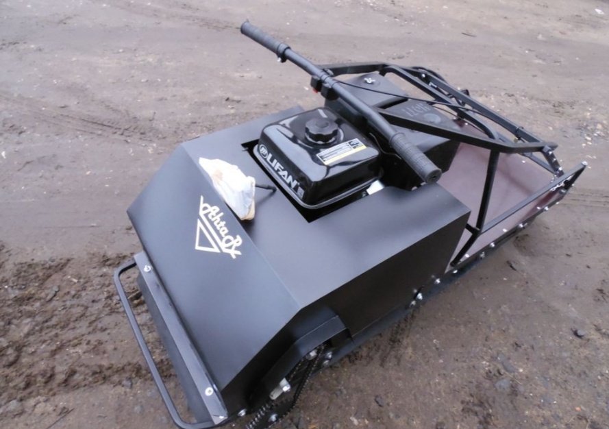 Мотобуксировщик AhtaR Зима 15 л/с с вариатором в Каспийске