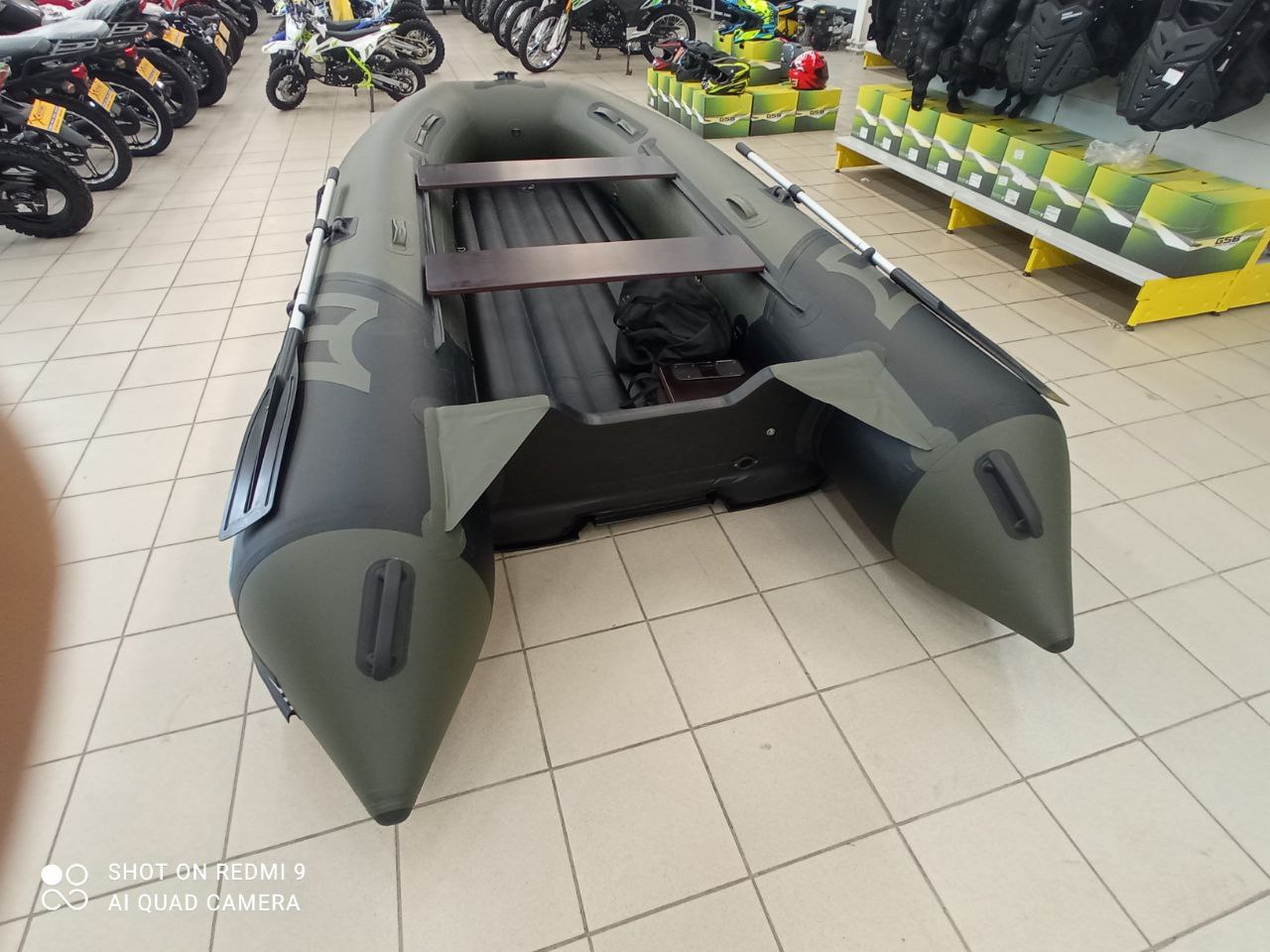 Лодка MISHIMO RIVER JET 390 под водомет в Каспийске