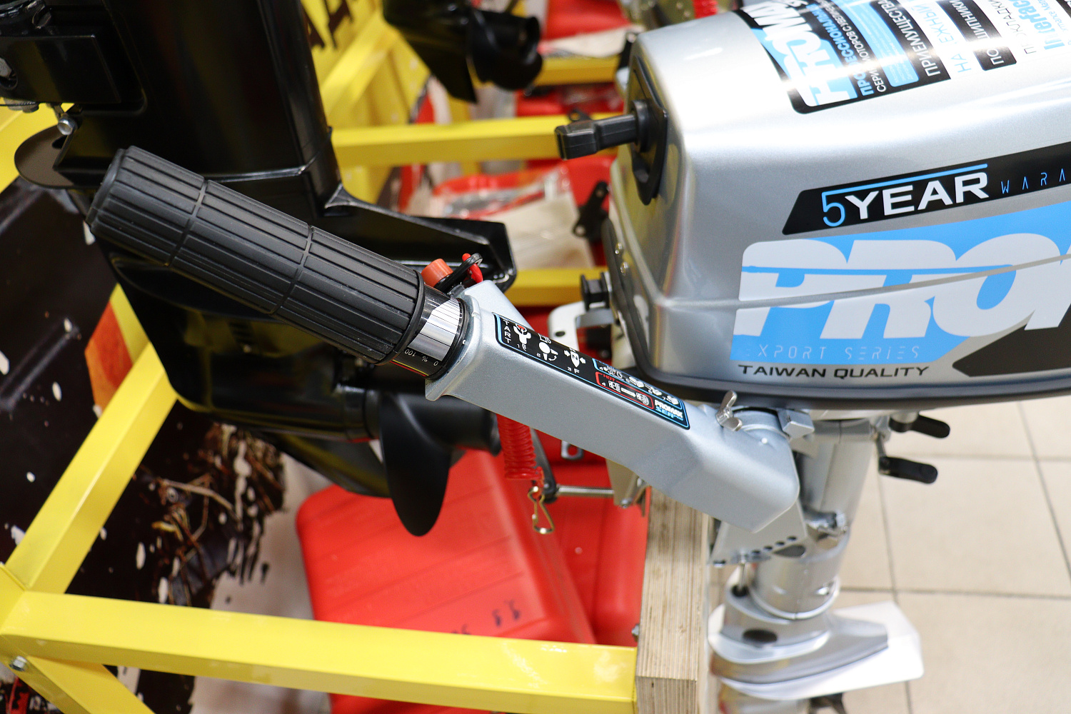 Лодочный мотор PROMAX SP5FHS (внешний бак 12 л) в Каспийске