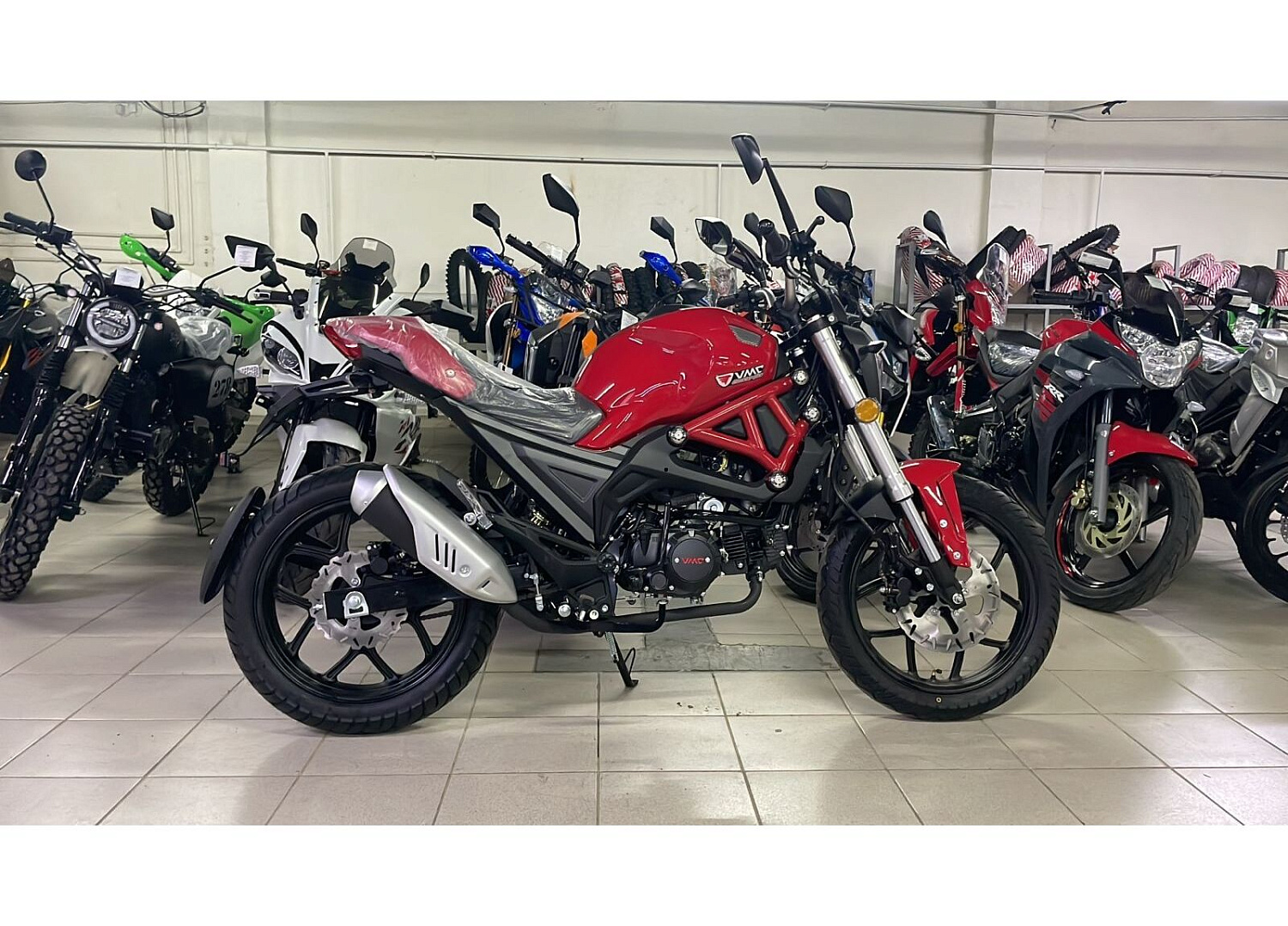 Мотоцикл VMC Monster - 250сс (replica Ducati Monster), дисковый тормоз, баланс. вал. в Каспийске