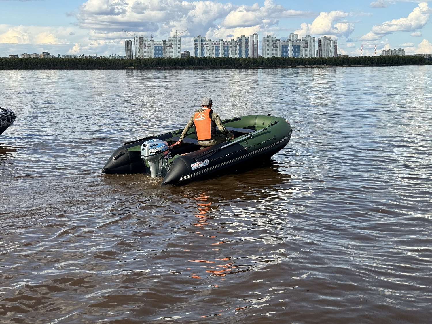 Лодка MISHIMO BIG FLOOR 380 в Каспийске