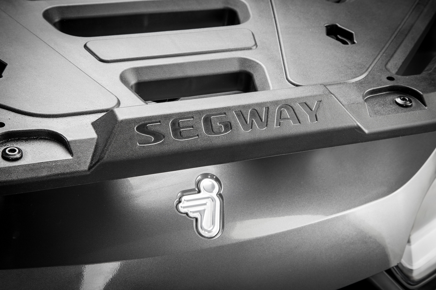  Квадроцикл Segway SNARLER AT6 LE в Каспийске