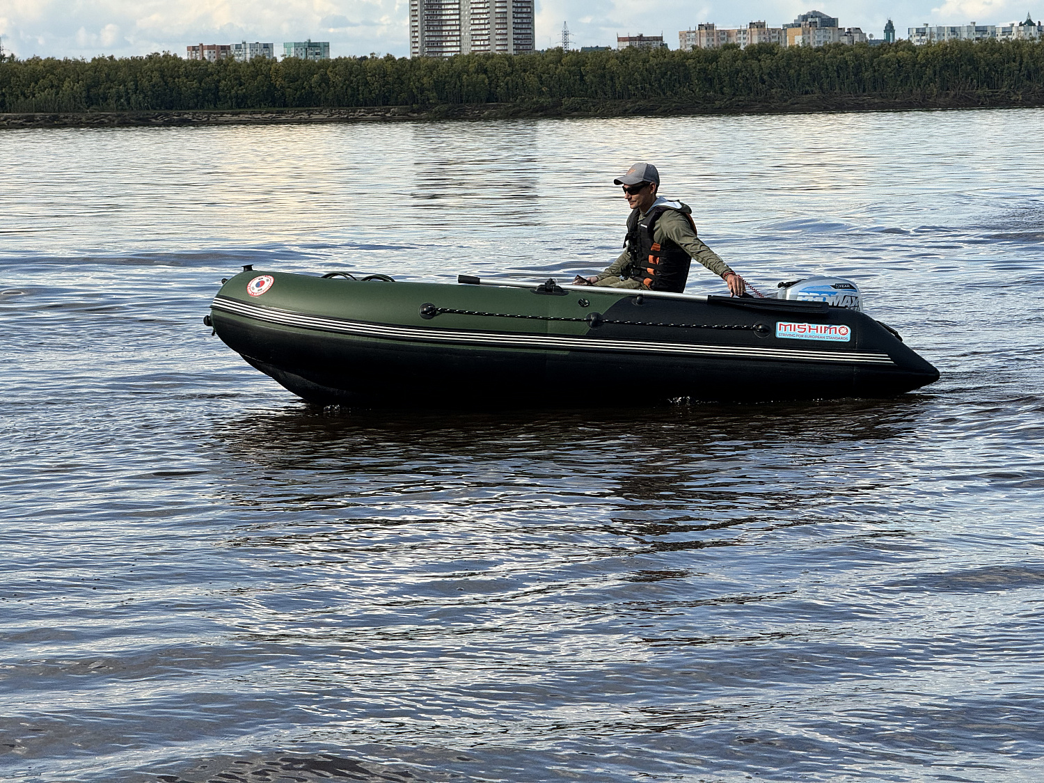 Лодка MISHIMO BIG FLOOR 380 в Каспийске