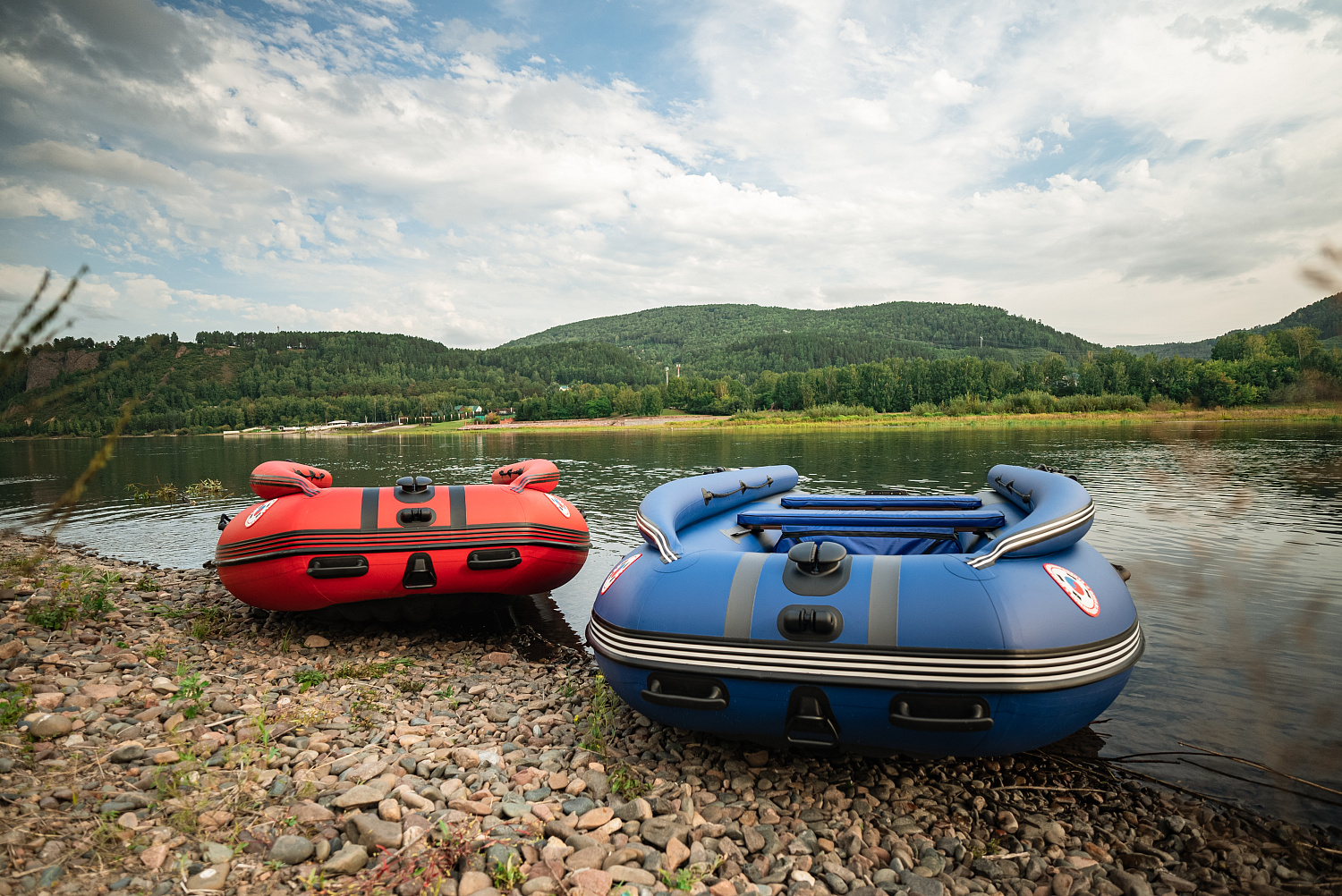 Лодка MISHIMO RIVER FJET PRO 400 под водомет в Каспийске