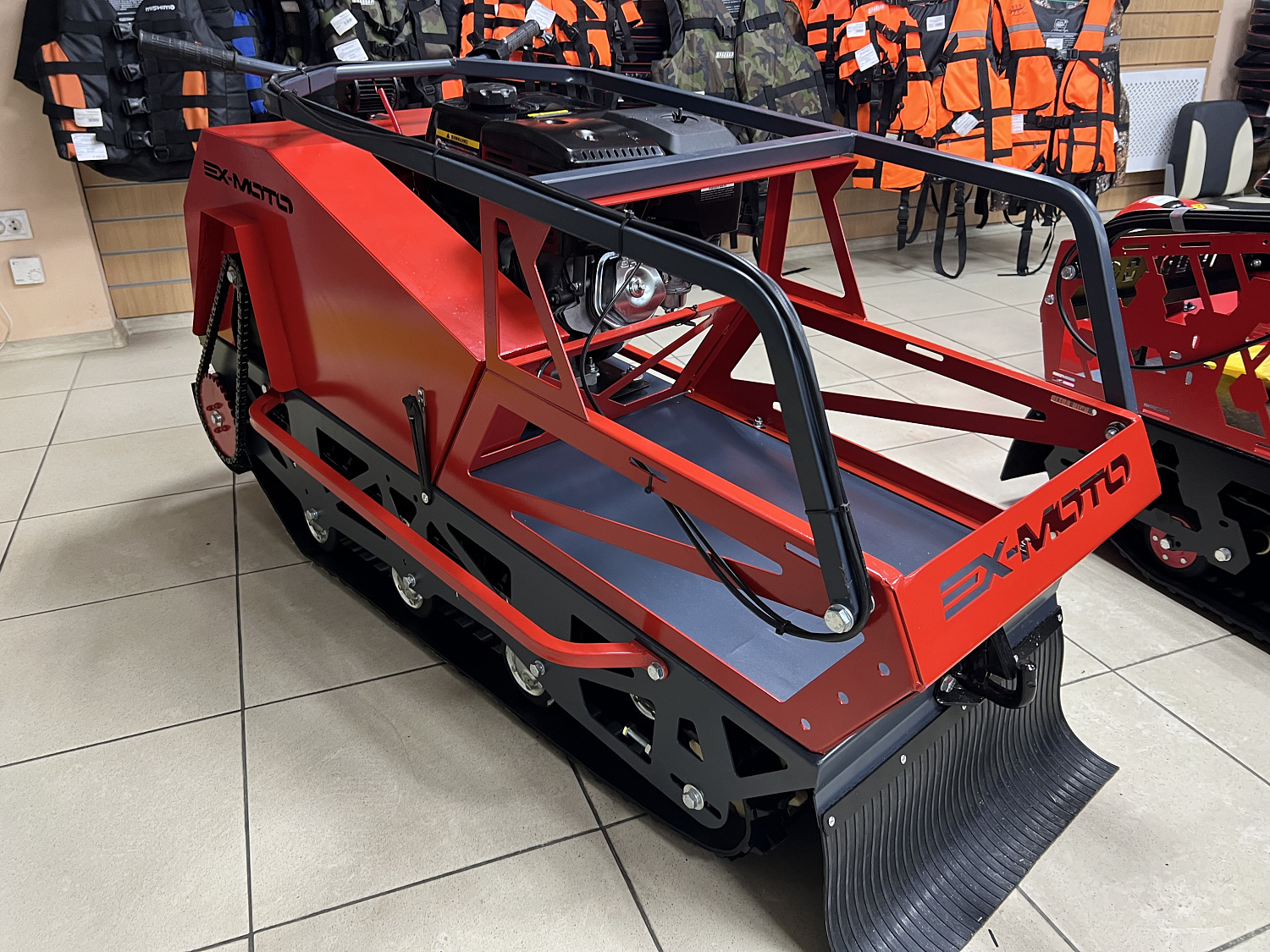 Мотобуксировщик EX-MOTO SNOWDOG S500 15л.с в Каспийске