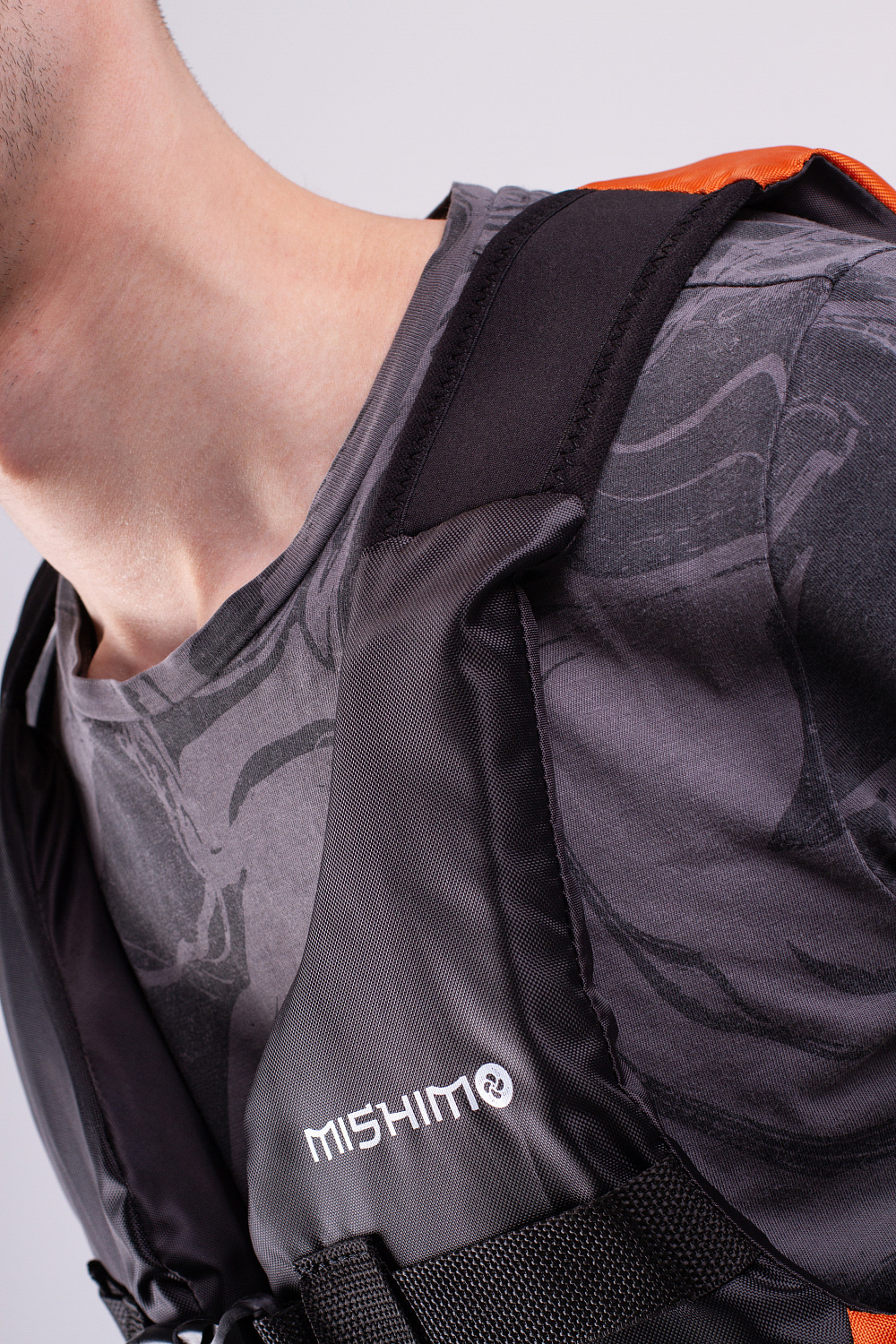 Жилет спасательный MISHIMO PRO Премиум качества Черно-оранжевый в Каспийске